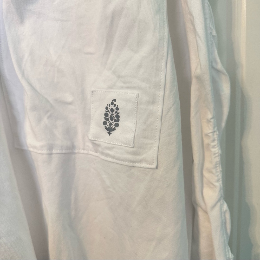 Free People Movement Hot Shot Layer Hoody NWT MEDIUM Oversized in White - Picture 7 of 7